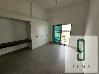 STUDIO | SCIENCE PARK VIEWS | SPACIOUS