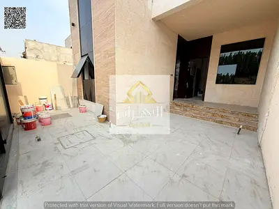 فرصة ممتازة لامتلاك فيلا مستقلة جديدة بالكامل بتصميم عصري، مساحات واسعة، وتشطيبات أنيقة تناسب العائلات في موقع سكني مميز.
