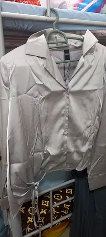 Light grey satin blouse, long-sleeve, size M (brandnew)