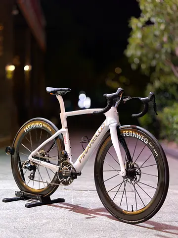 Pinarello Dogma F Road Bike 540 with Fernweg Evo Pro F63