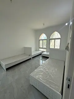 Single bedspace available for ladies in abu dhabhi