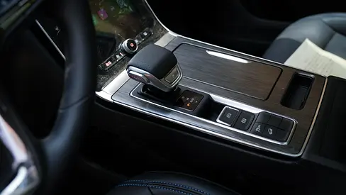 Roewe RX5, миниатюра 13