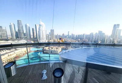 Study Room | High Floor | Fountain View