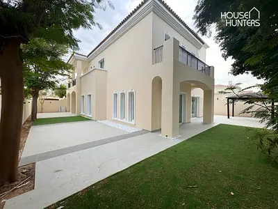 5 Bed Villa | Vast Living Space | Fully Upgraded