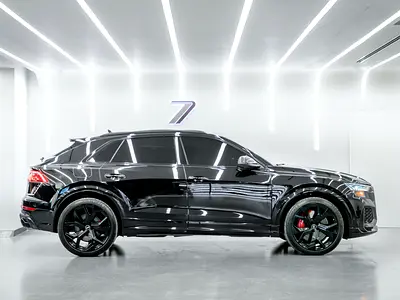 2024 AUDI RS Q8 照片 3