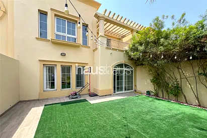 Upgraded | Lake Facing | Close to Souk