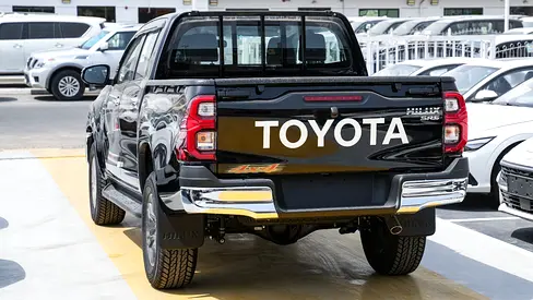 صورة 9 لـ 2026 Toyota HILUX