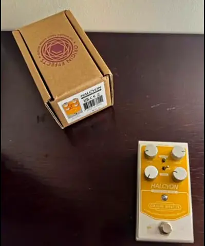 Origin effects halcyon gold overdrive pedal