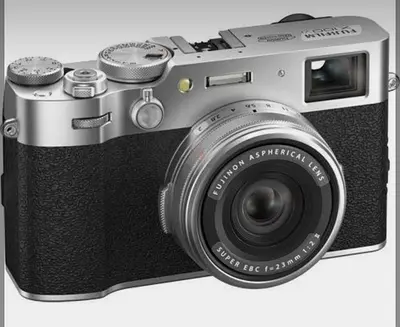 Fujifilm X100VI silver