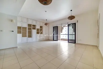 Marina View | Unfurnished | Balcony