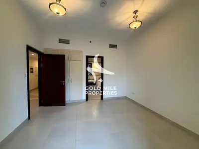 Spacious 1BHK> Western Kitchen> Close to MOE> Family Building