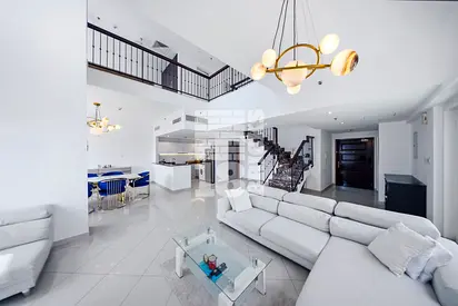 Exclusive 1 Bedroom Duplex | Excellent Investment
