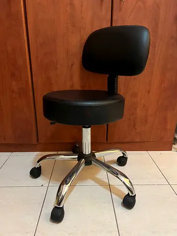 Bar Stool With Back Cushion And Wheels