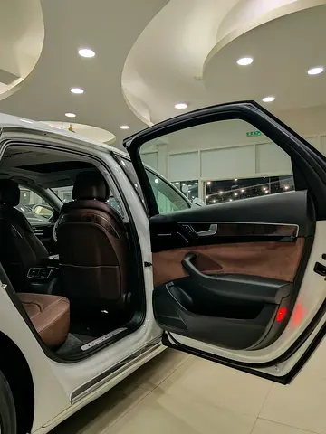 2016 AUDI A8 缩略图 12