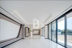 Prime location | Golf course view | Luxury