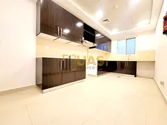 FULL BRIGHT LUXURIOUS WALKING BEACH HOT OFFER