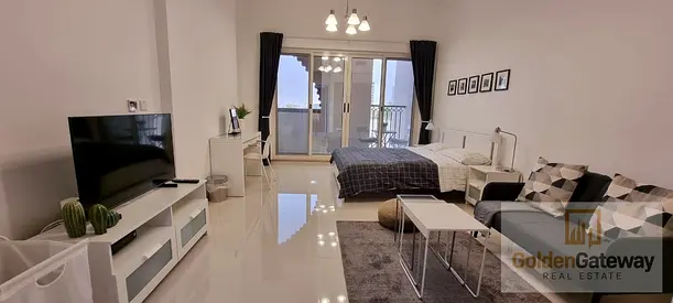 استوديو مفروش | البرج الإسباني | شرفة وإطلالة على المسبح