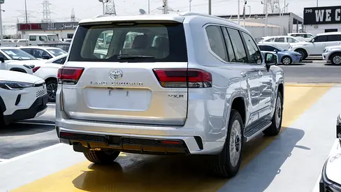 2026 Toyota LAND CRUISER 照片 11