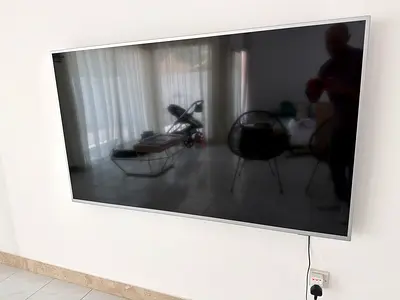 Philips 65PUT7374/56 65 inch LED Flat Panel TV - Wall Mounted, Good Condition