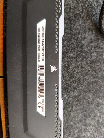 Corsair Vengeance DDR4 16GB (2x8GB) RAM module 3200MHz