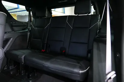 2025 Cadillac ESCALADE — миниатюра 16