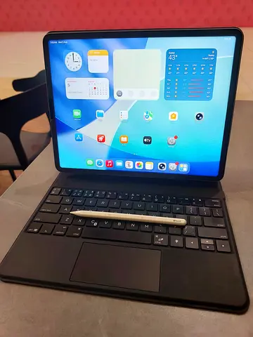 Ipad Pro M2 13-inch 6th generation In Excellent Condition