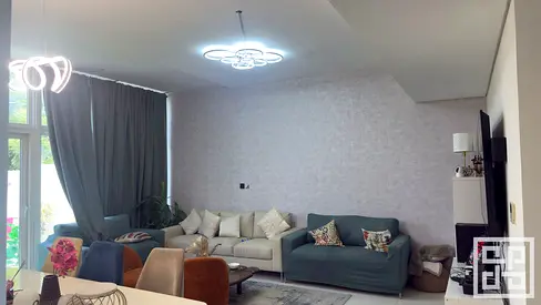 Big Layout l 4BED Villa l Closed Kitchen