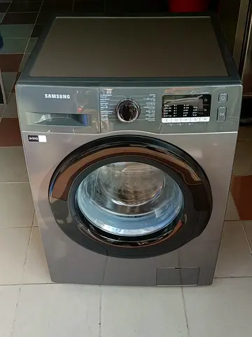 Samsung Brand Latest New Model 8kg Washing machine Like New Condition