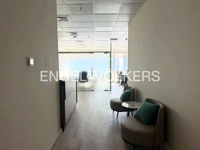 Prime Location | Vacant |Ready To Move |4 cheques
