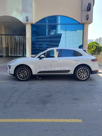 2017 Porsche Macan S (GCC Specs) – Lady Driven | No Accidents | Perfectly Maintained