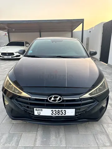 2020 Hyundai Elantra SE - Excellent Condition - well Maintained