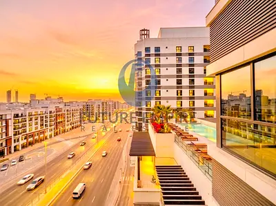 Huge 2BR Maids Room | Water view | 6 Cheques