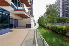 4BR Luxury Townhouse|Huge Layout | Negotiable