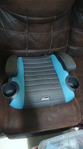 Chicco Booster Seat (Backless) with Cup Holders - Good Condition