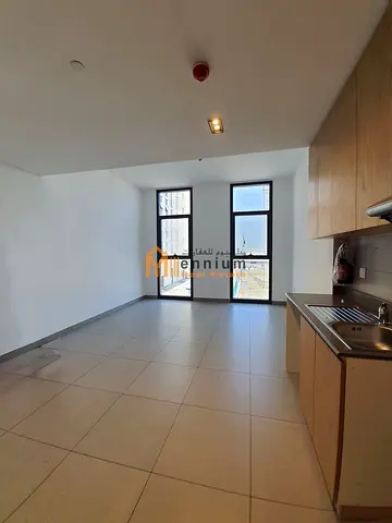 استديو للبيع في الممشى بسعر مغري !!