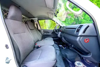 2021 Toyota HIACE 照片 9