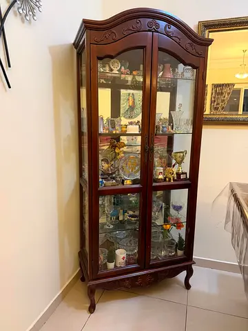 Antique-style Glass Display Cabinet / Curio Cabinet - Solid Wood Finish