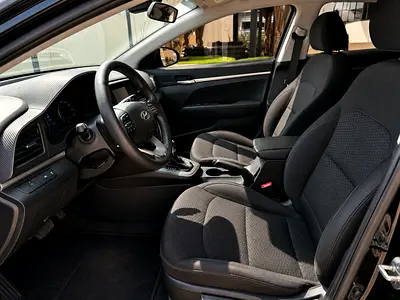 2020 Hyundai ELANTRA 照片 10