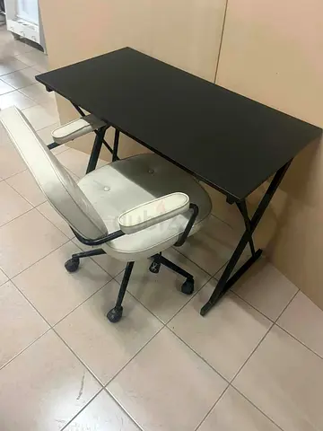 Table for Sale-Urgent