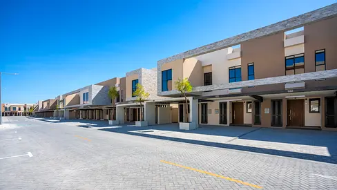 Spacious 3BR TH |Full Facilities |Prime Location