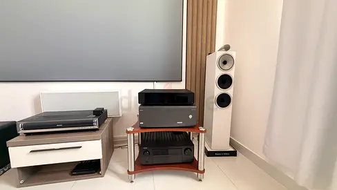 Mint condition Denon AVR 4800X under warranty. 8 months old