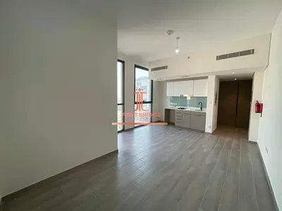 High Floor | x12 Cheques | Vacant November