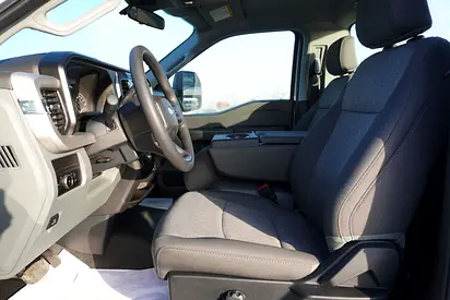 صورة 11 لـ 2026 FORD F-550