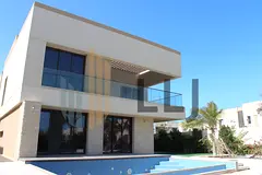Live the Saadiyat Dream with Community Beach Acces