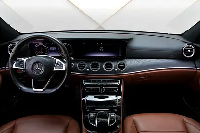 2018 Mercedes-BENZ E-CLASS photo 13