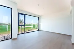 Type 4F | Golf view I Vacant now | Single Row