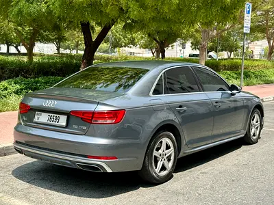 صورة مصغرة 3 لـ 2019 AUDI A4