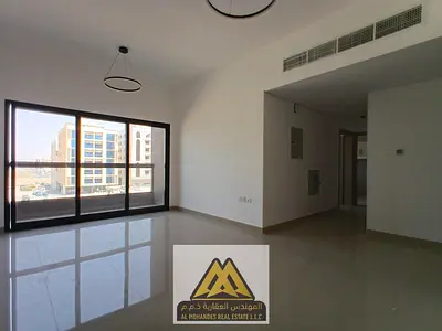 غرفة وصالة للإيجار بالجرف 3 عجمان، أول ساكن، 2 حمام، ماستر، بلكونة، تكييف مركزي، 37 ألف.