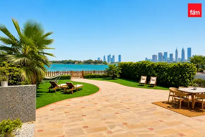 Motivated Landlord | Huge Garden | Private Beach