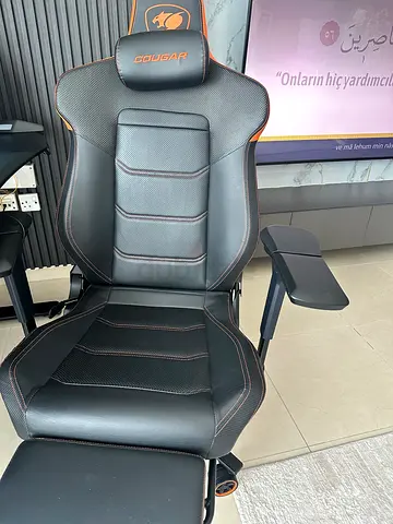 Cougar gaming/office chair with adjustable armrests and footrest - black